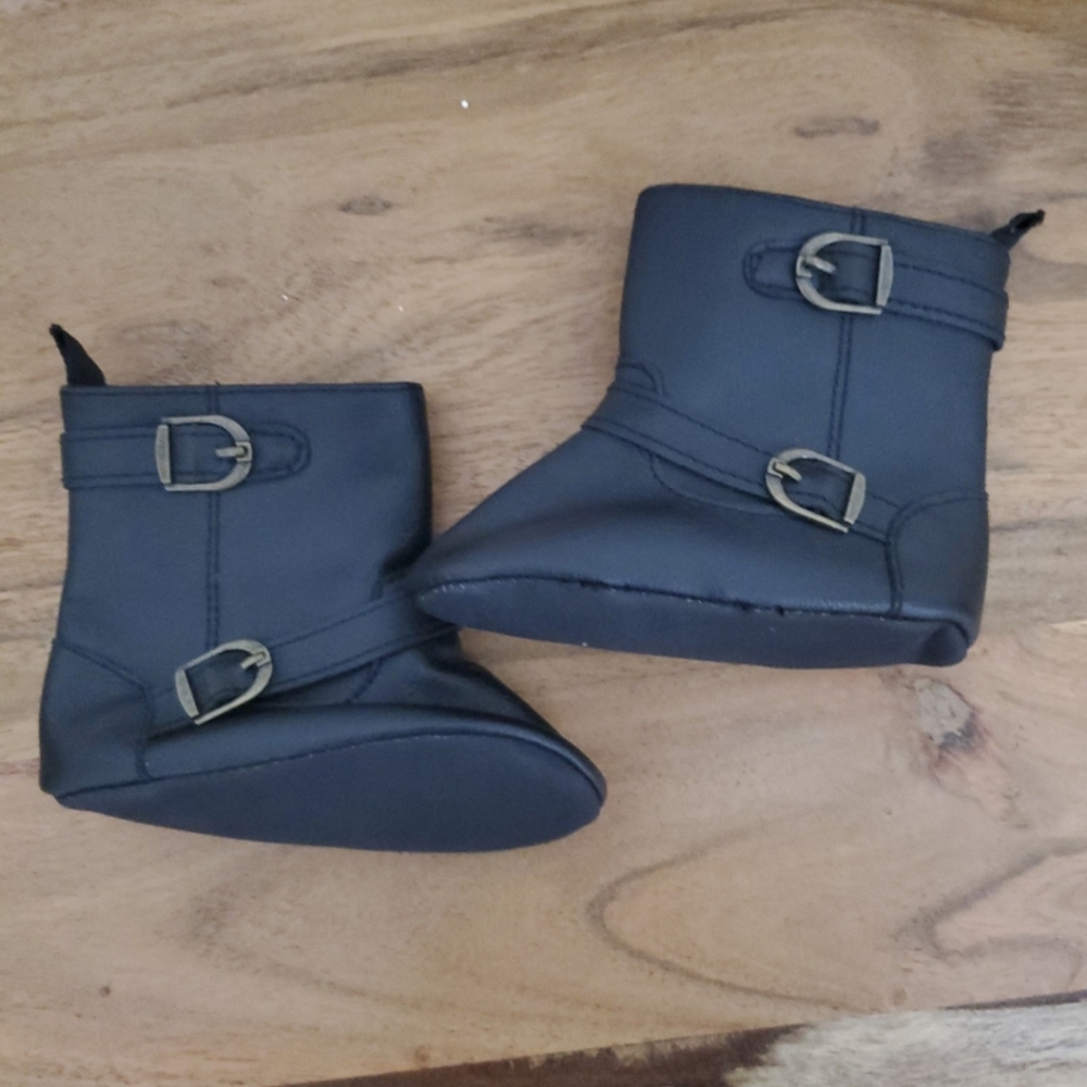 Shoe bundle - Picture 4 of 5